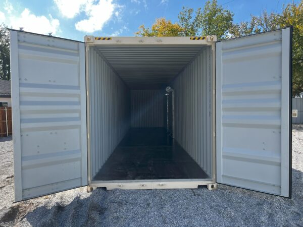 40ft Standard Shipping Container with Roll-Up Door – One-Trip