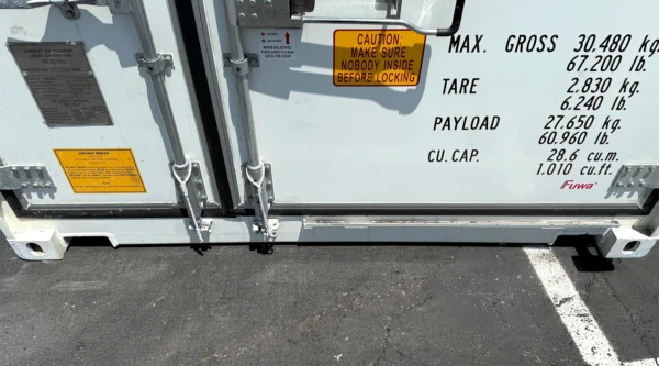 20ft Standard Refrigerated Shipping Container – New